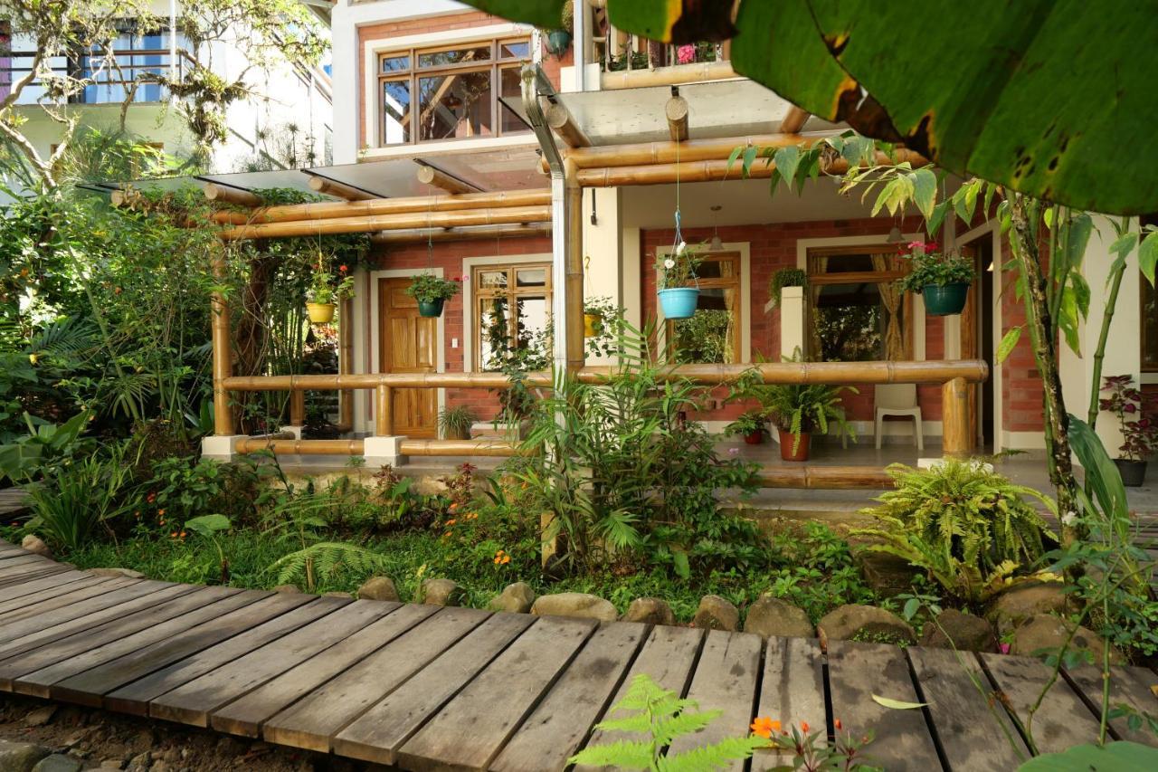 Casa Del Rio En Mindo Bed & Breakfast Eksteriør bilde