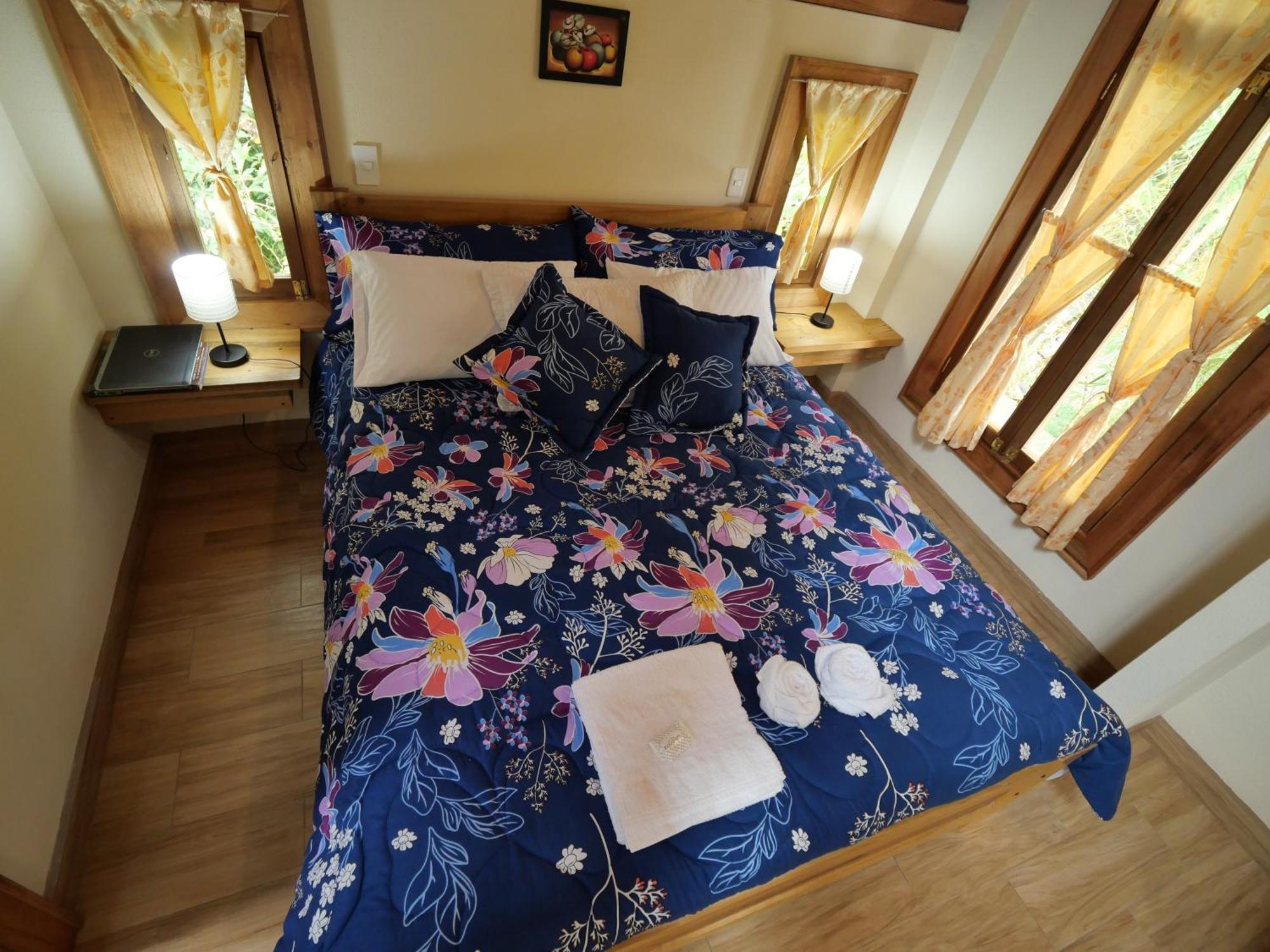 Casa Del Rio En Mindo Bed & Breakfast Eksteriør bilde